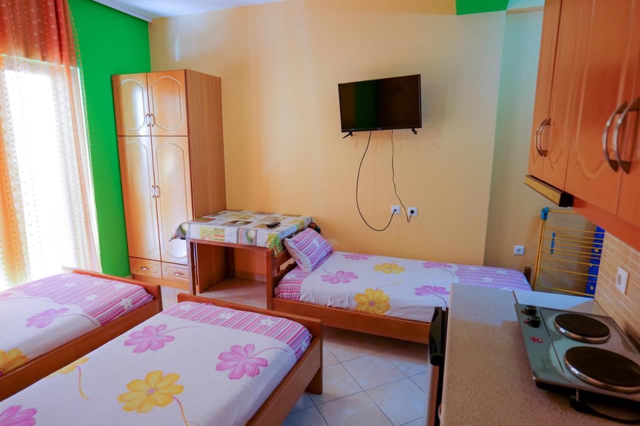 Vila Lida Sarandë Exterior foto