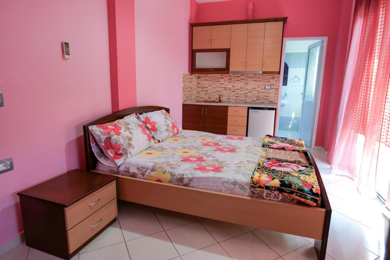 Vila Lida Sarandë Exterior foto